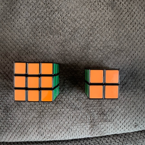 Rubik’s Cube 3x3 + 2x2 - Picture 5 of 7